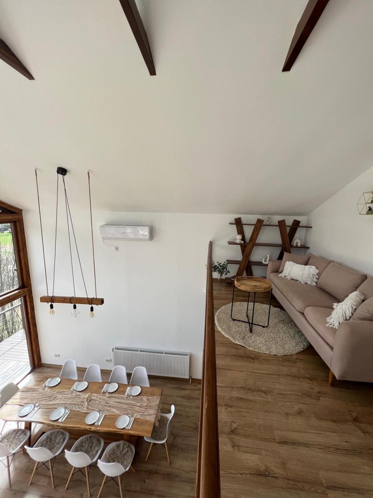 Le Chalet M - Cabana Cu O Panorama De Poveste. Surdesti  Eksteriør billede